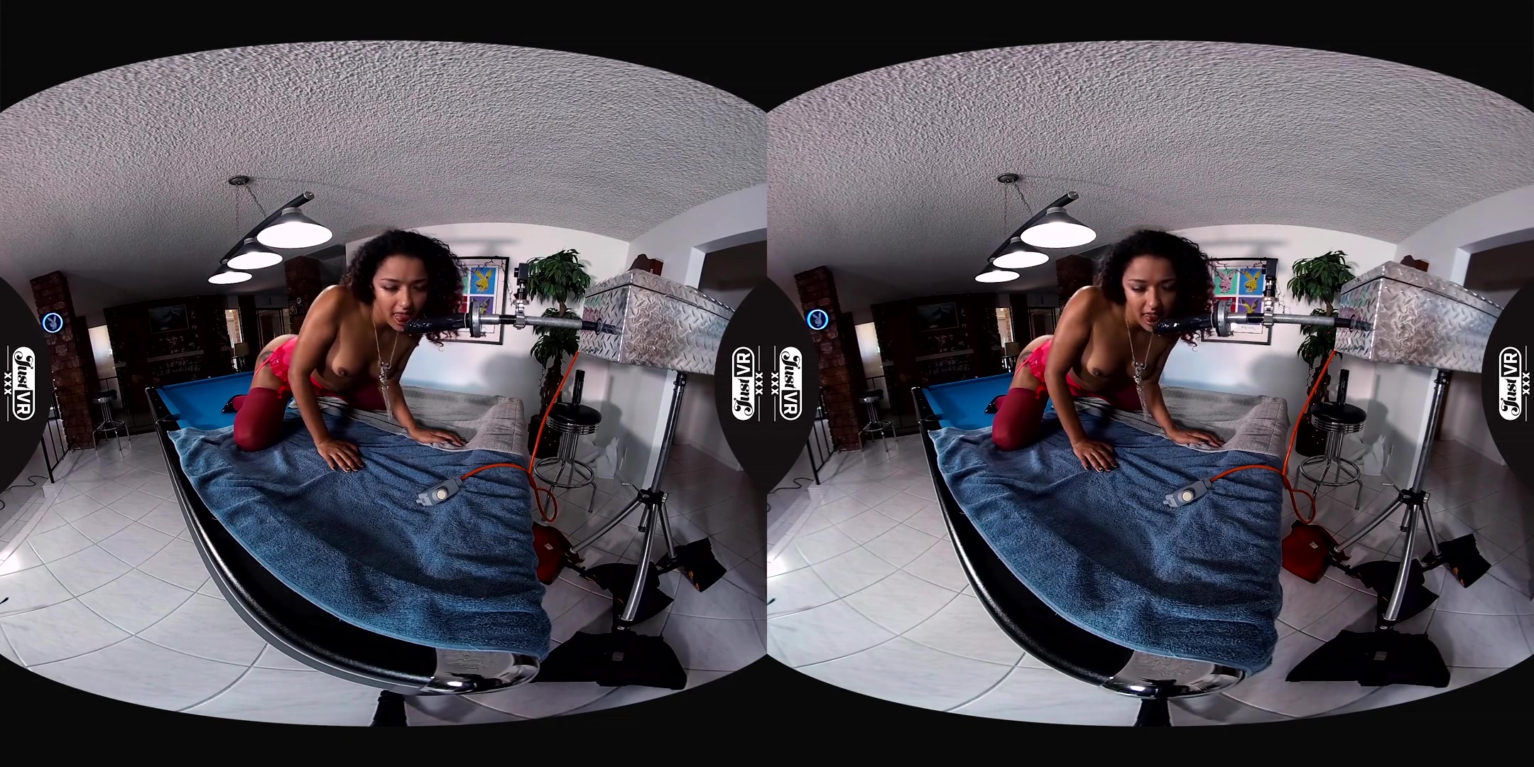 Daisy Ducati in Pool Table Machine Fuck - JustVR