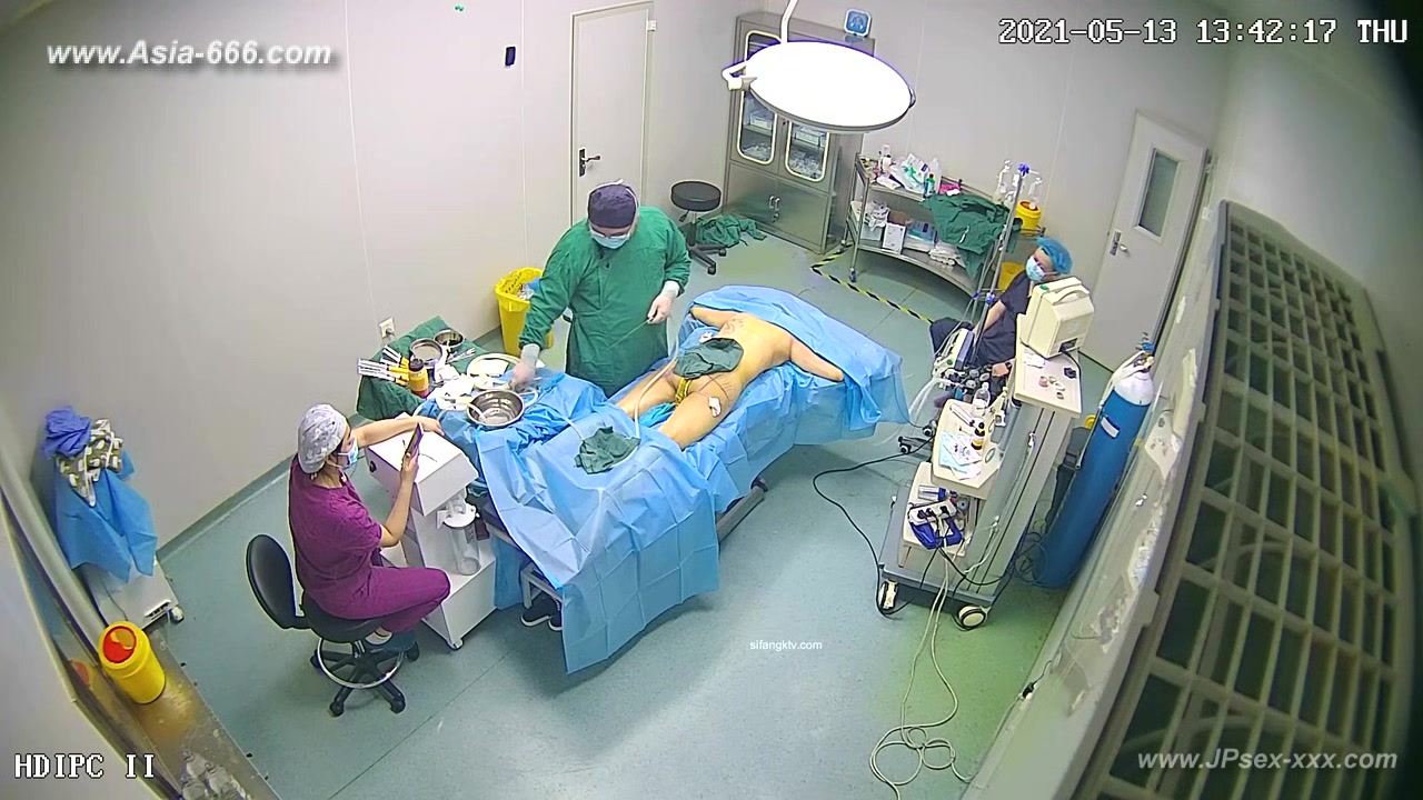 Peeping Hospital patient.6