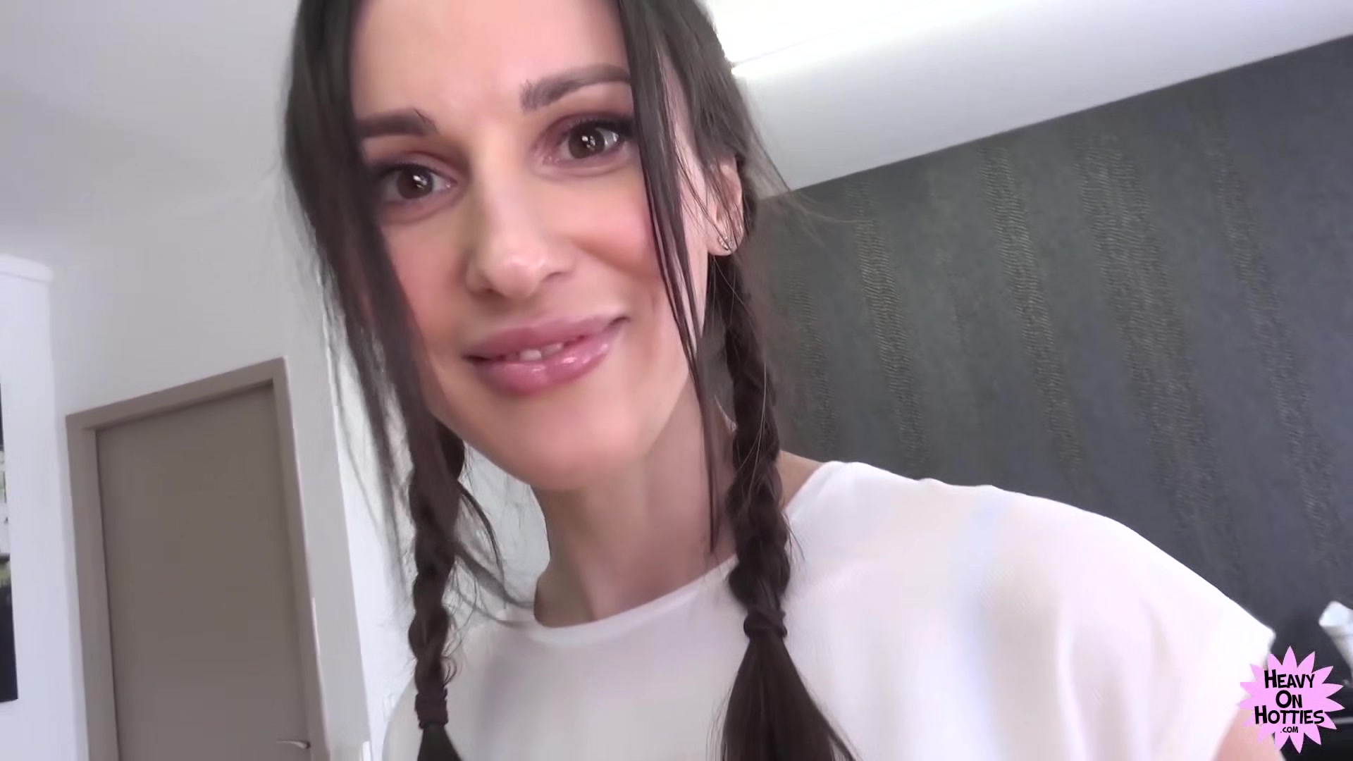 Piece of Borsch With Lilu4U - HeavyOnHotties