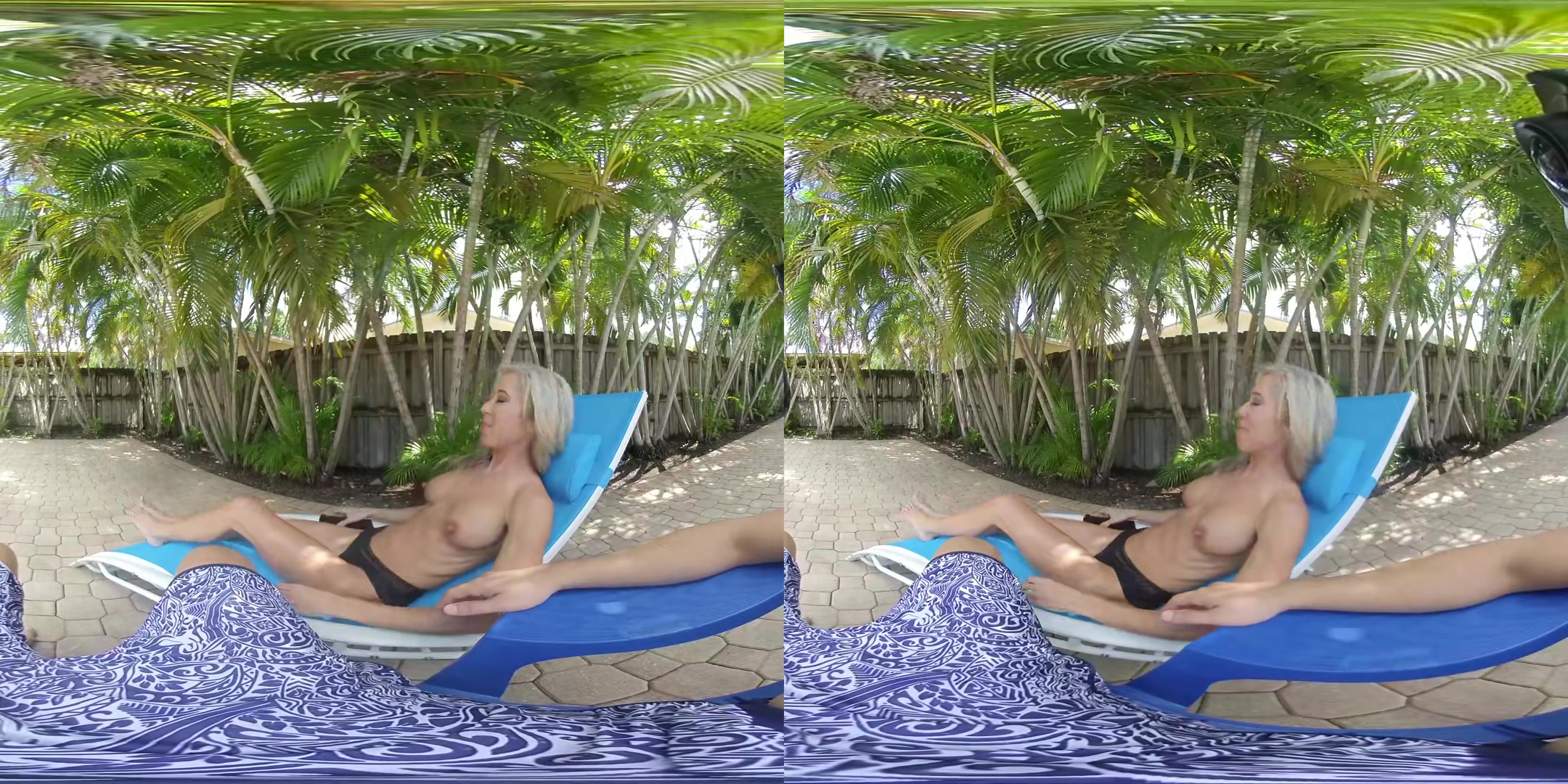 Pool Day with Stepmom - TabooVRPorn