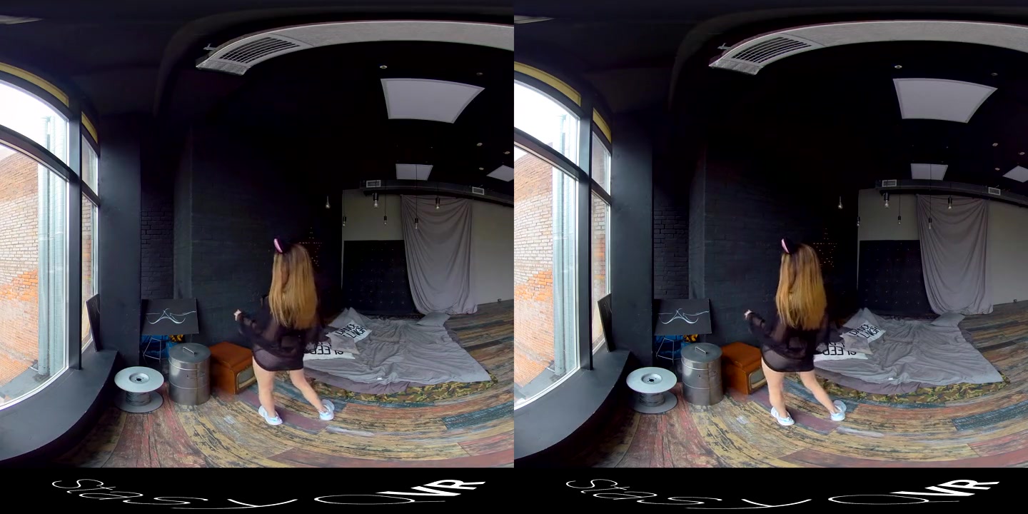 VR porn - Naughty Little Mouse - StasyQVR