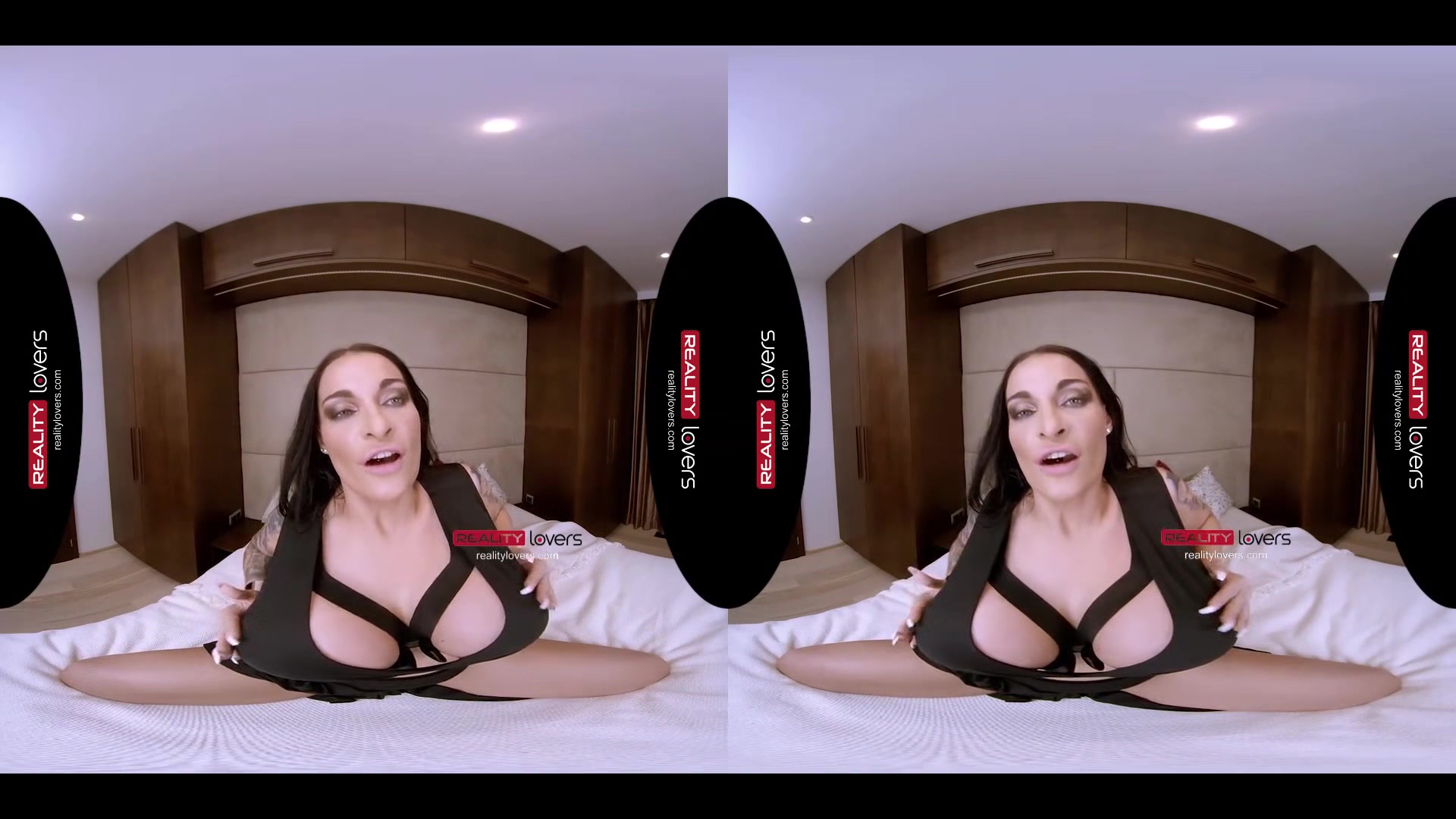 German Milf with Huge Boobs - RealityLovers