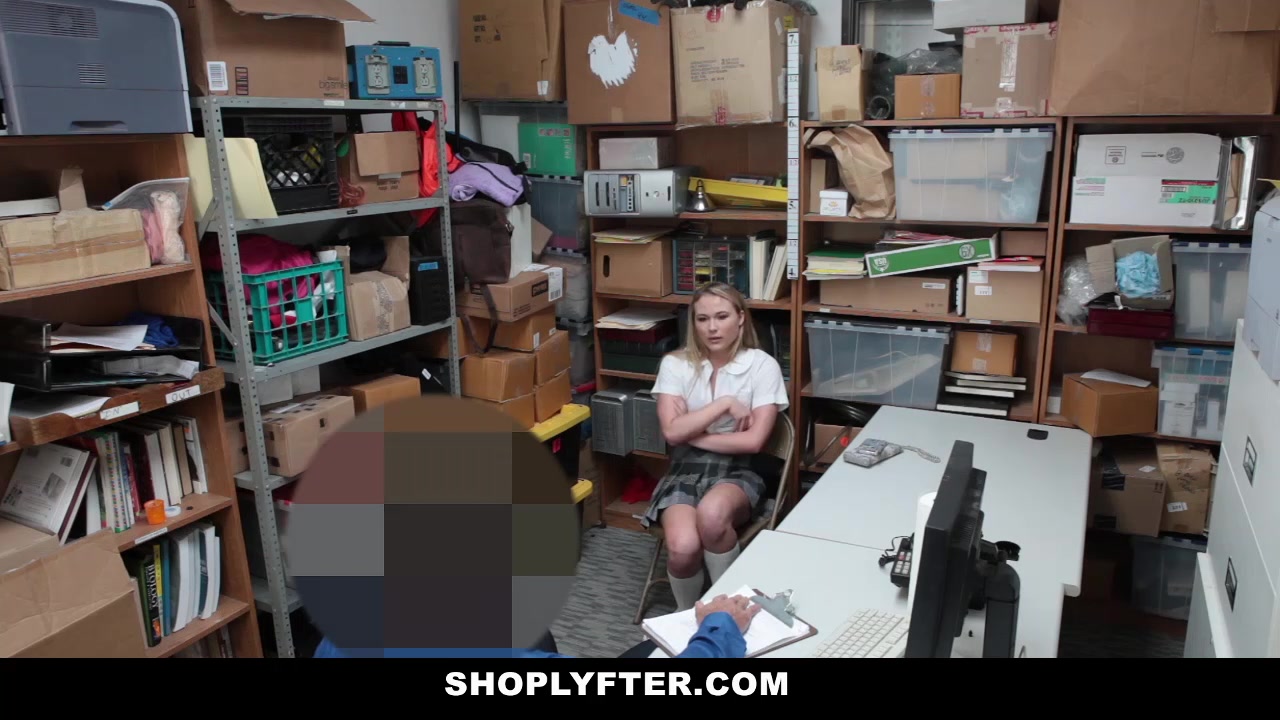 Alyssa Cole in Case No. 7956845 - Shoplyfter