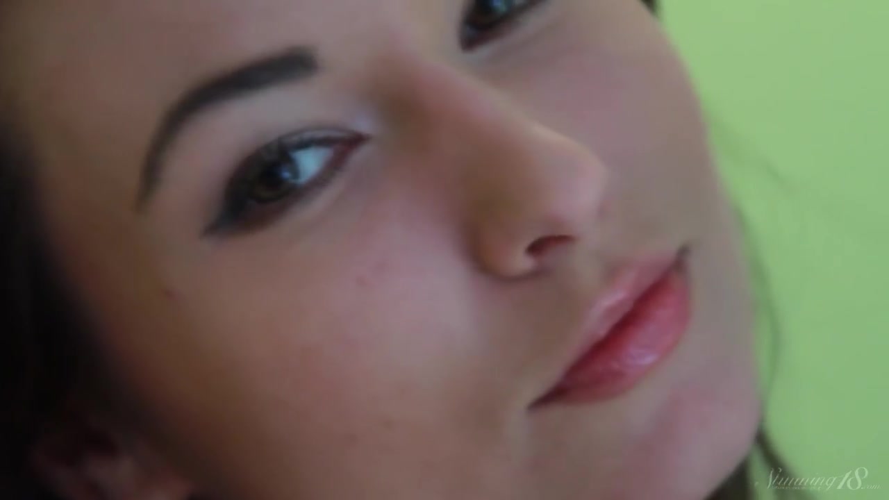 Private Show With Beautiful Long Haired Brunette Tuna!