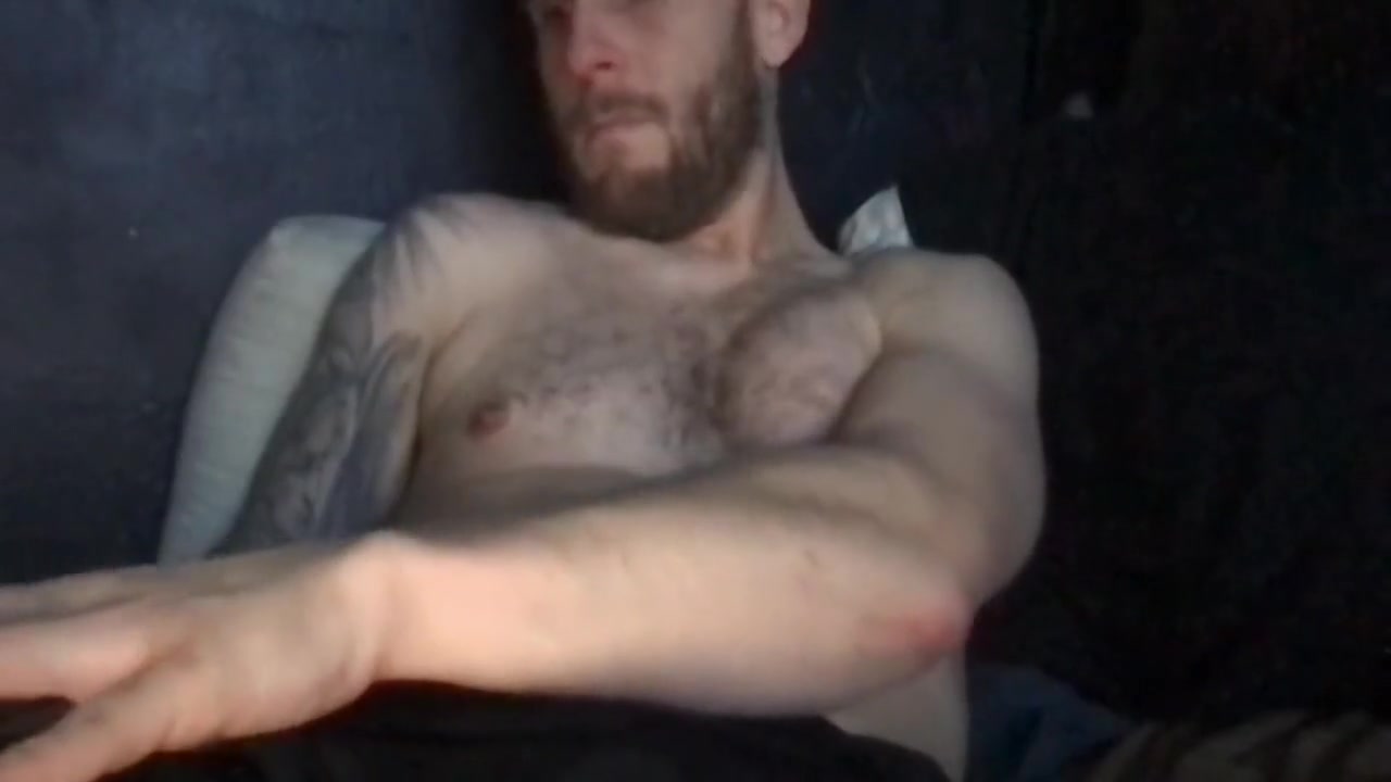 Niall Hot Brittish Guy Stroking His Cock Very Hard 6 Min - Angelica L