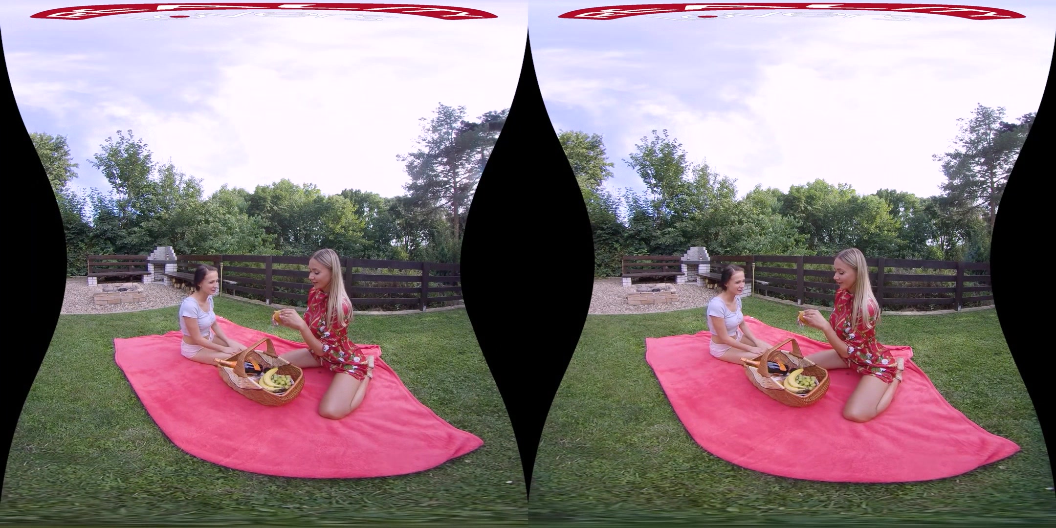 Strap on at the Lesbian Picnic - RealityLovers