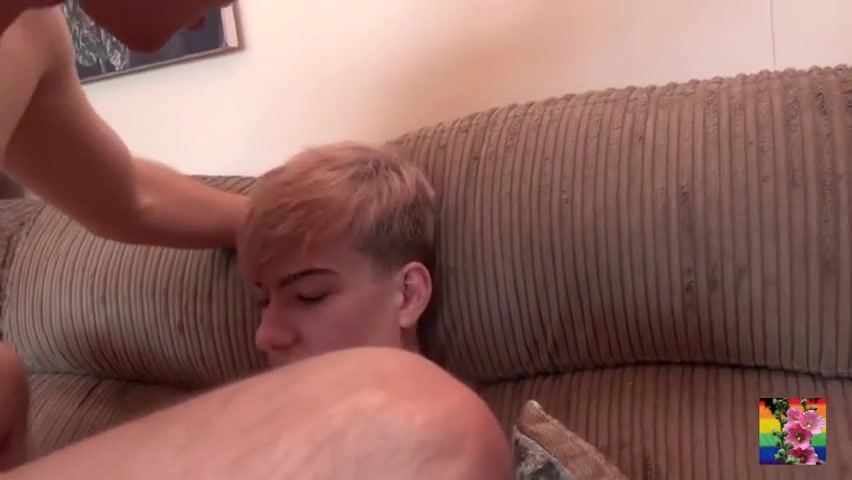 hbw Blondie And The Frat Guys Frisky Bare Group Boys Porn