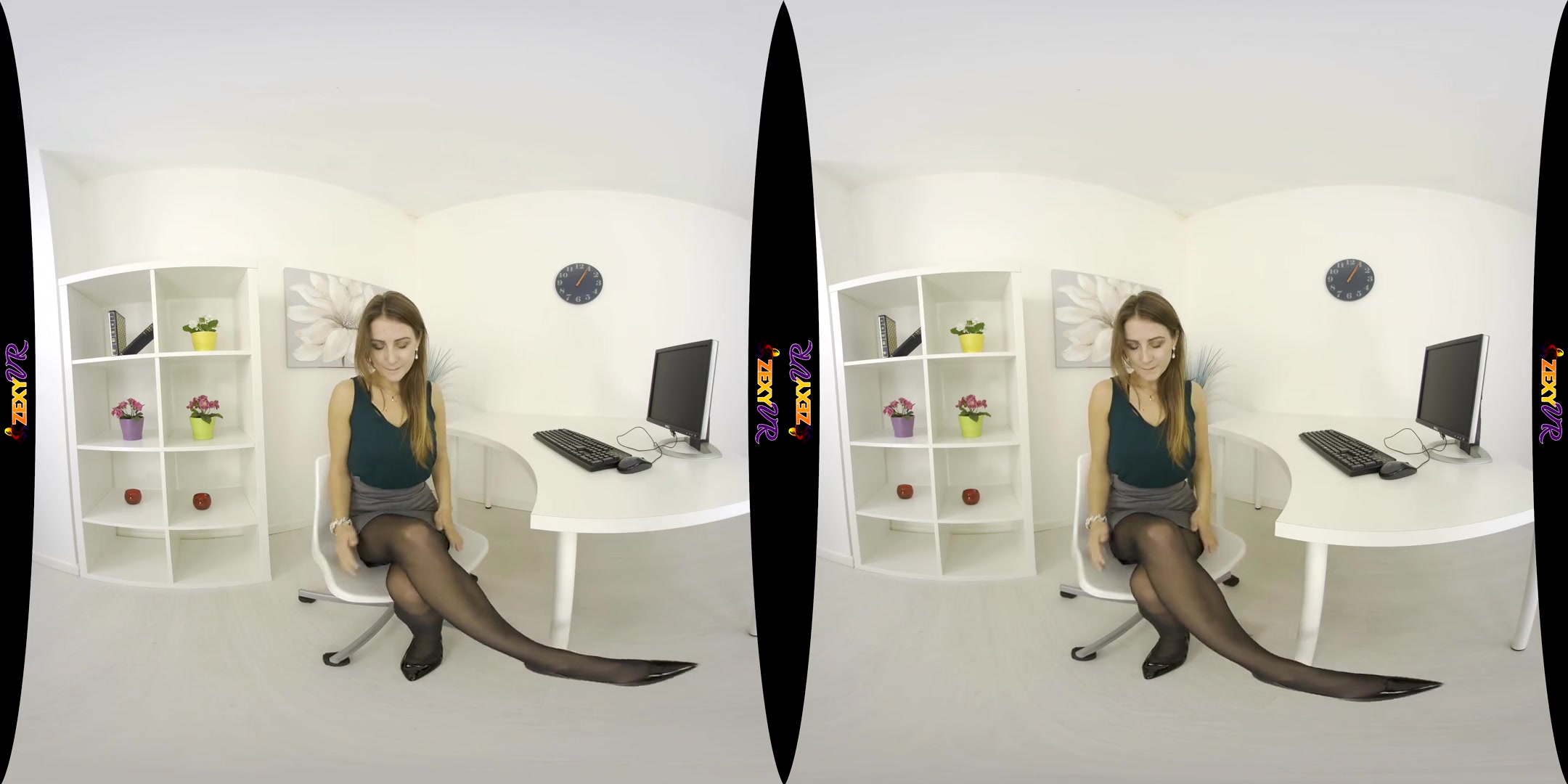 Scarlot Rose in Office Flirt - ZexyVR