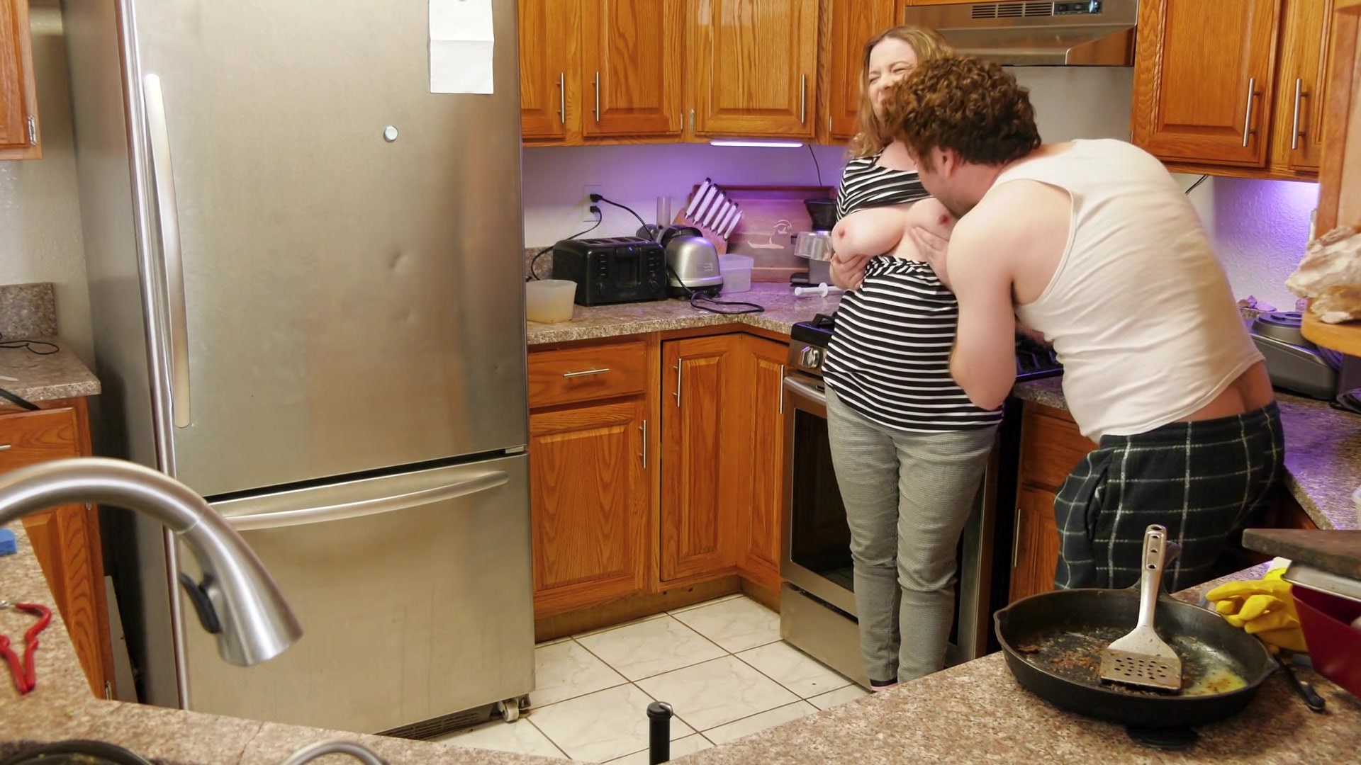 Neighbor's Wife Cums Needing Sugar And Gives Milk