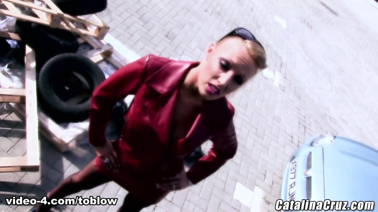 Brooke Jameson - LicensedToBlow