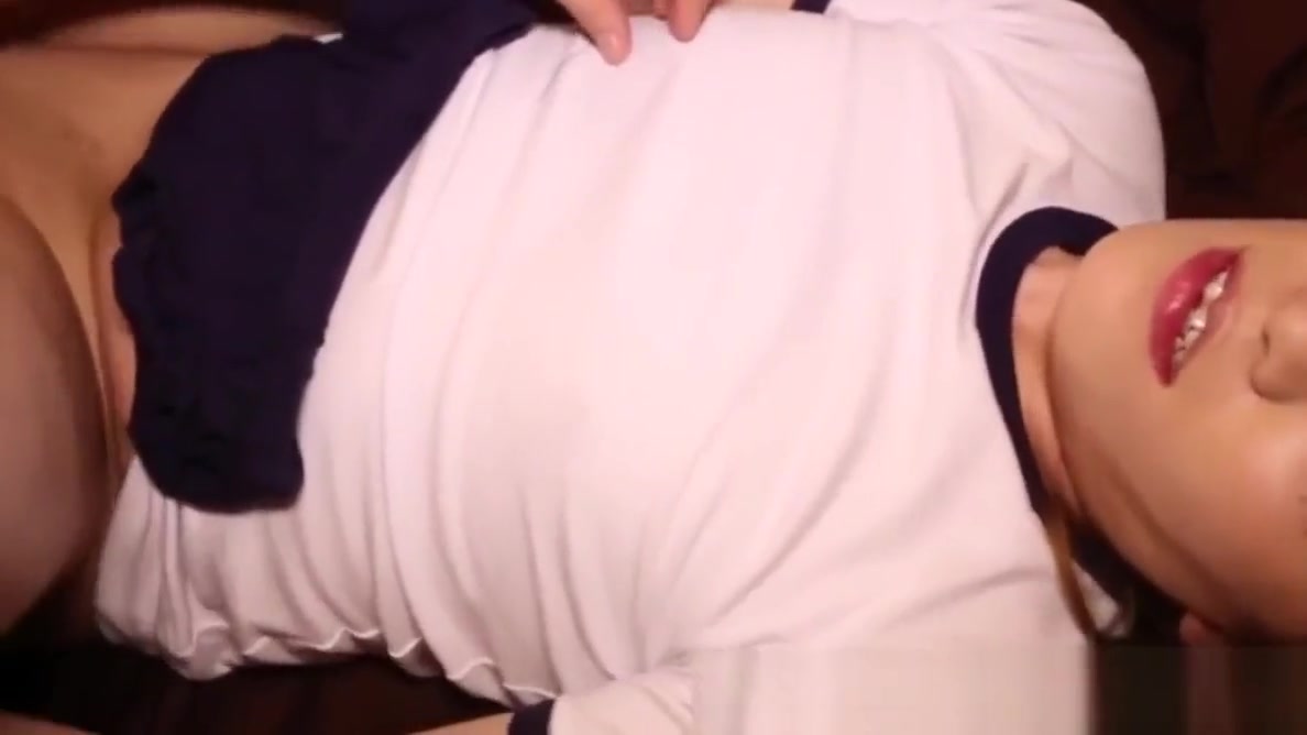 Trans japanese takes cum in mouth