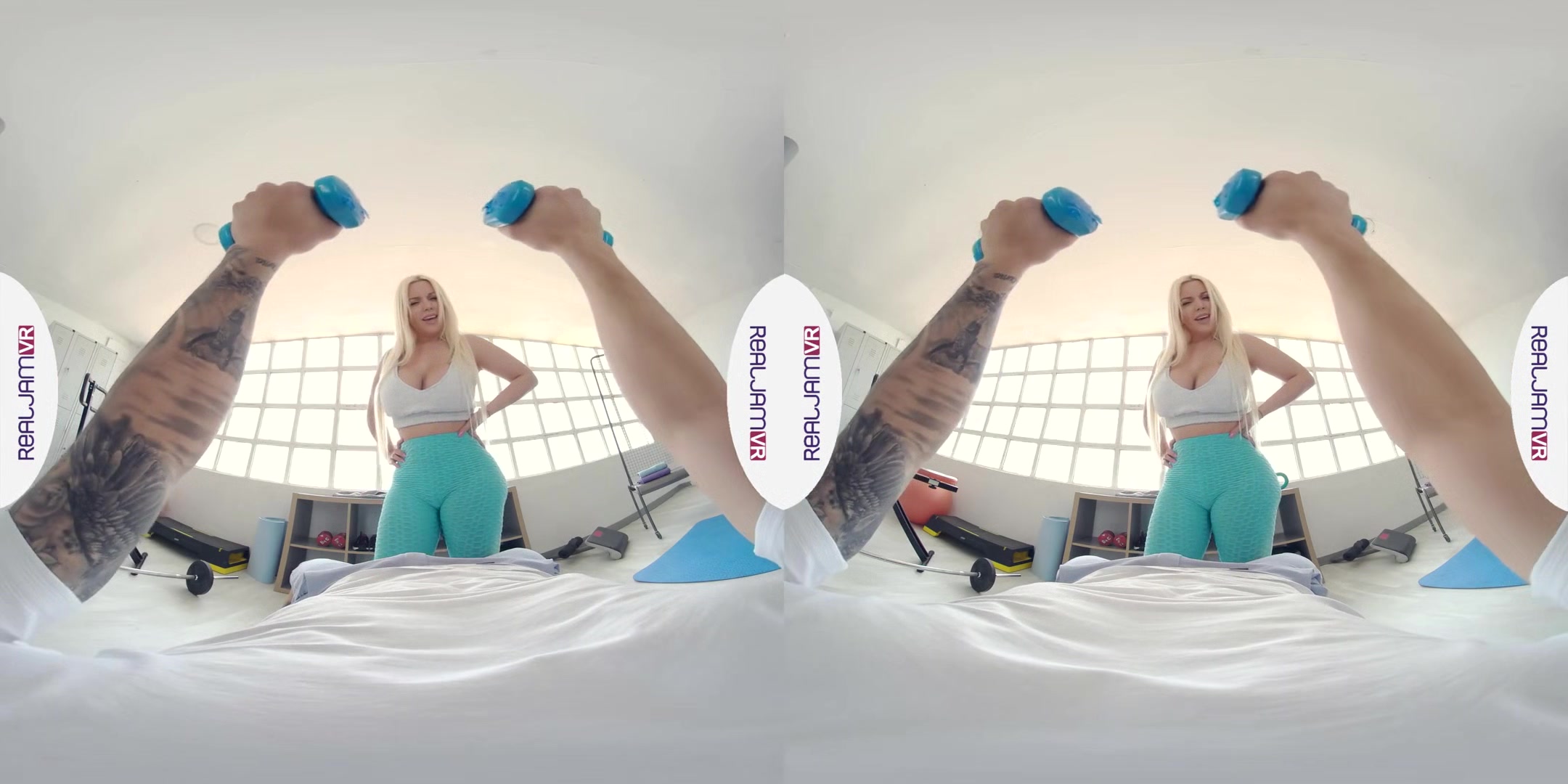Workout with Blondie; Big Tits Blonde in Yoga Pants