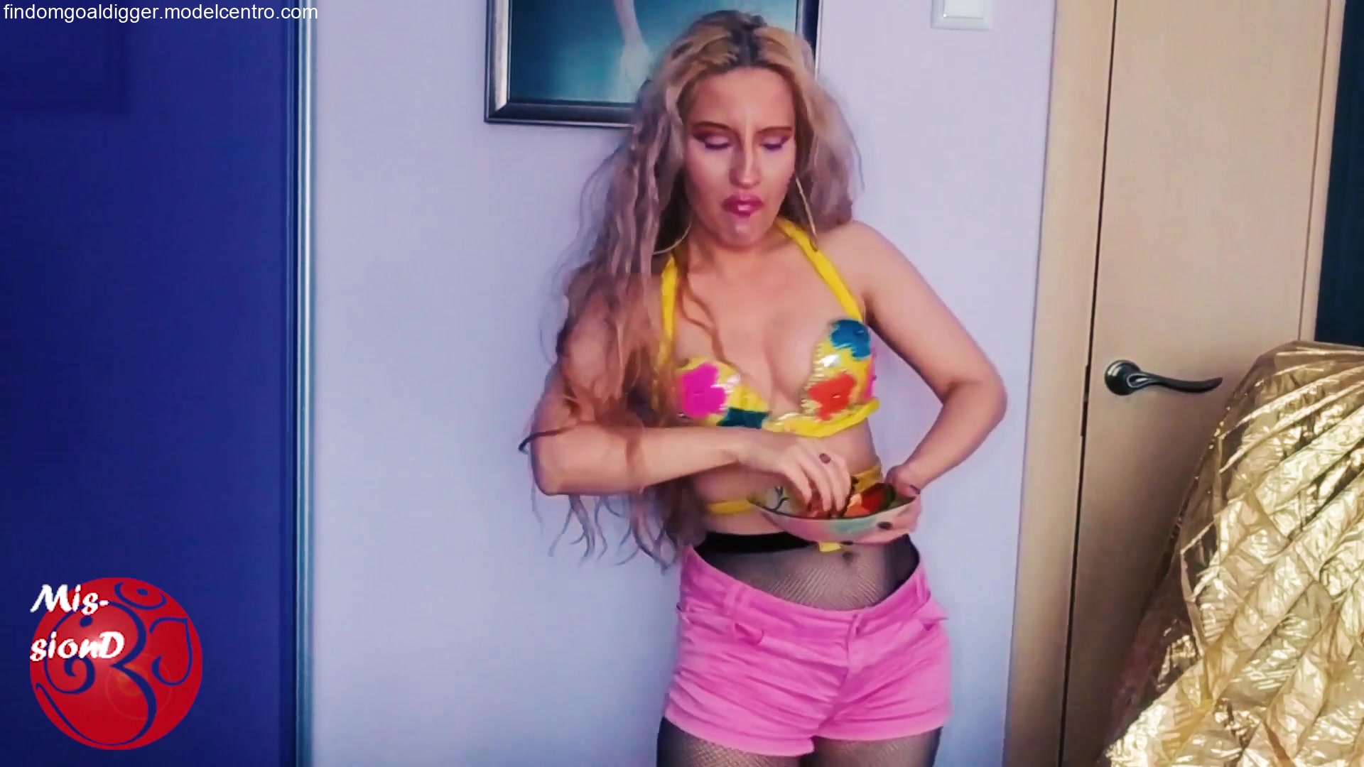 Dancing Yummy - Sex Movies Featuring Findom Goaldigger