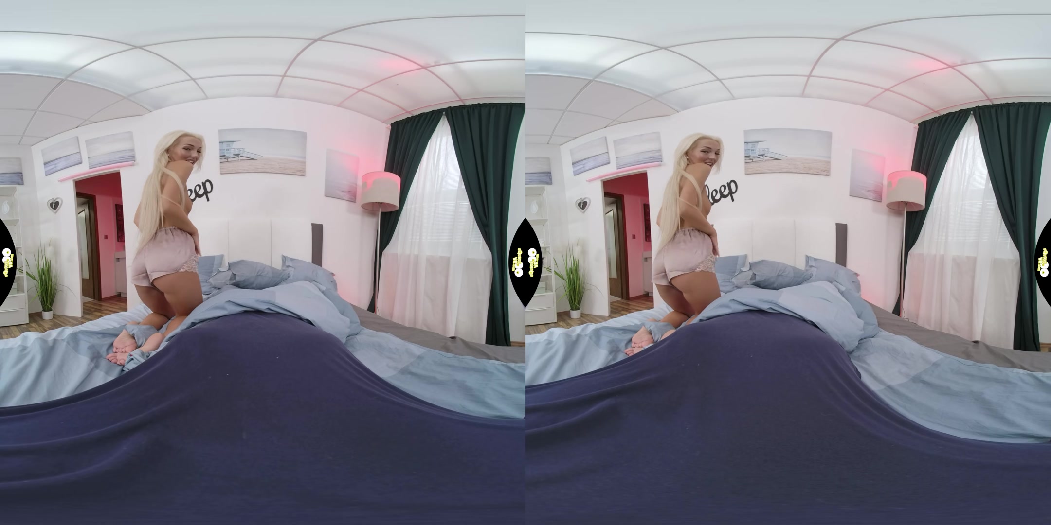 Creampie 4 my GF - SqueezeVR
