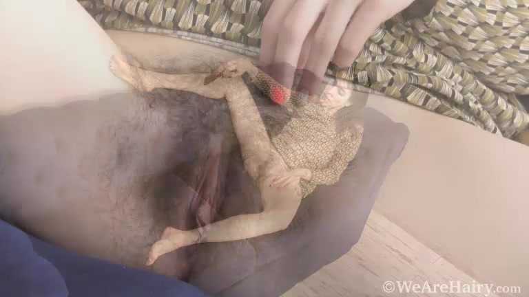 Milena Juice strips naked on her purple sofa - WeAreHairy