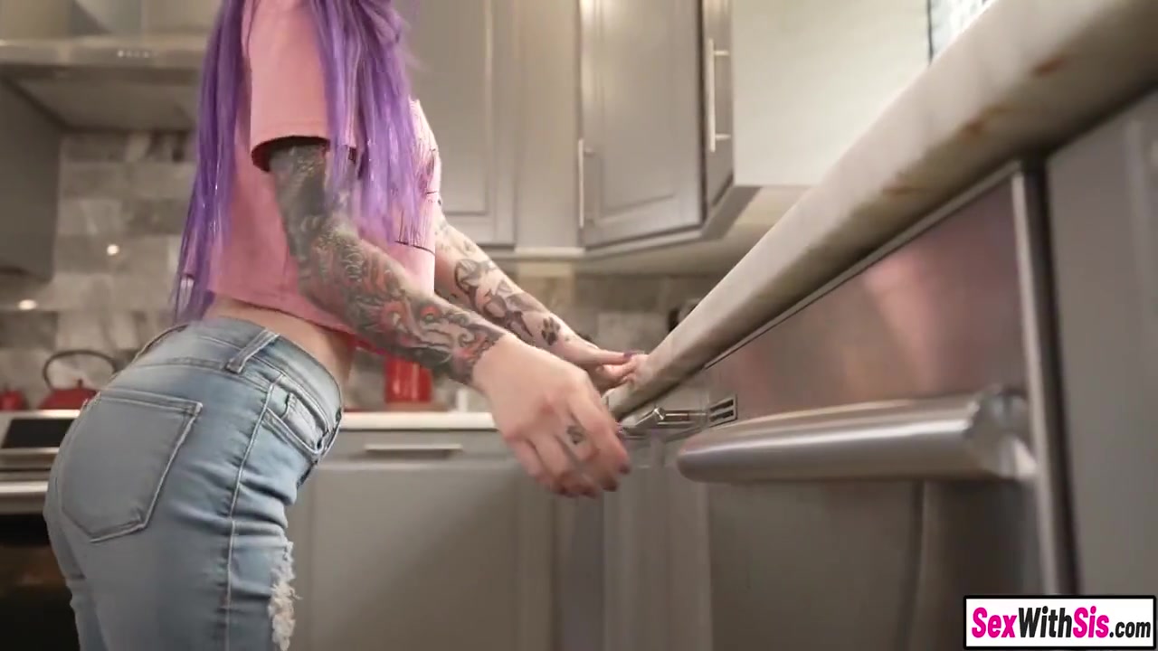 Valerica Steele - Big Boobs Teen 18+ Stepsister Squirts Hard On Her Step Bros Huge Dick