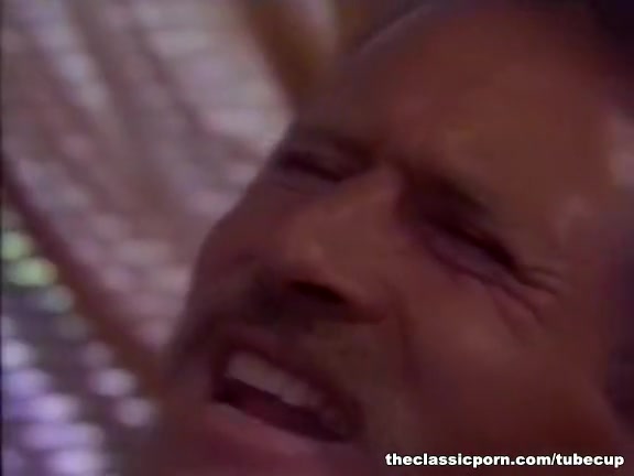 Retro hairy girl licked and fucked