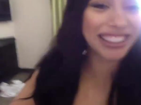 She loves to squirt