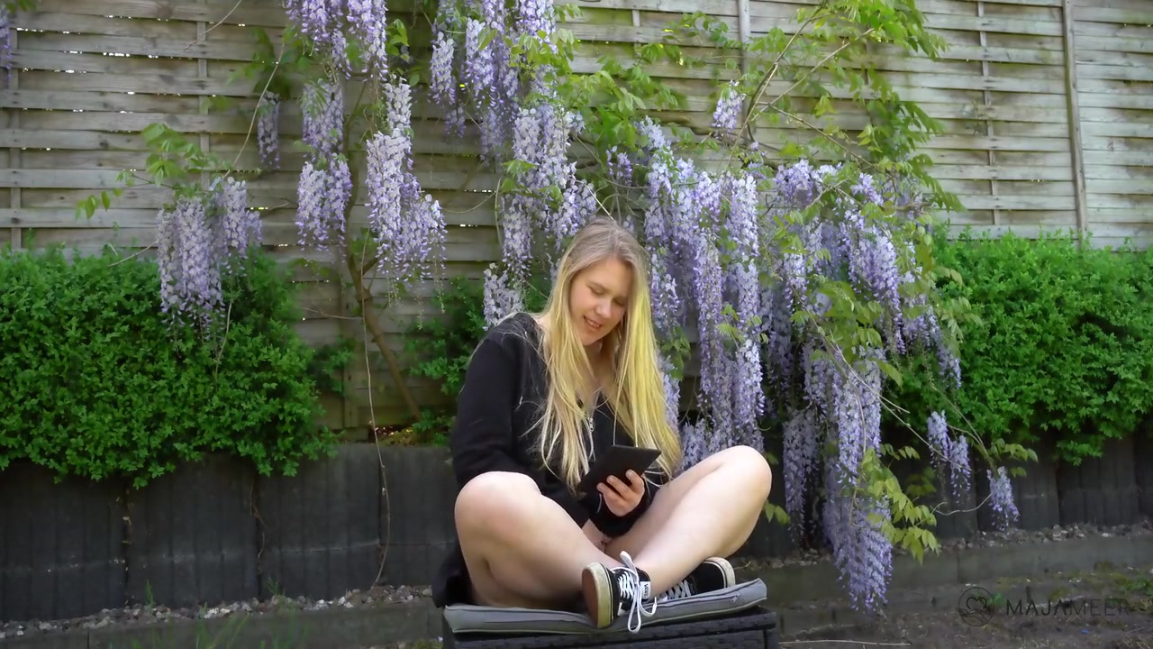 Hard Fuck In The Garden After Reading Sex Book!