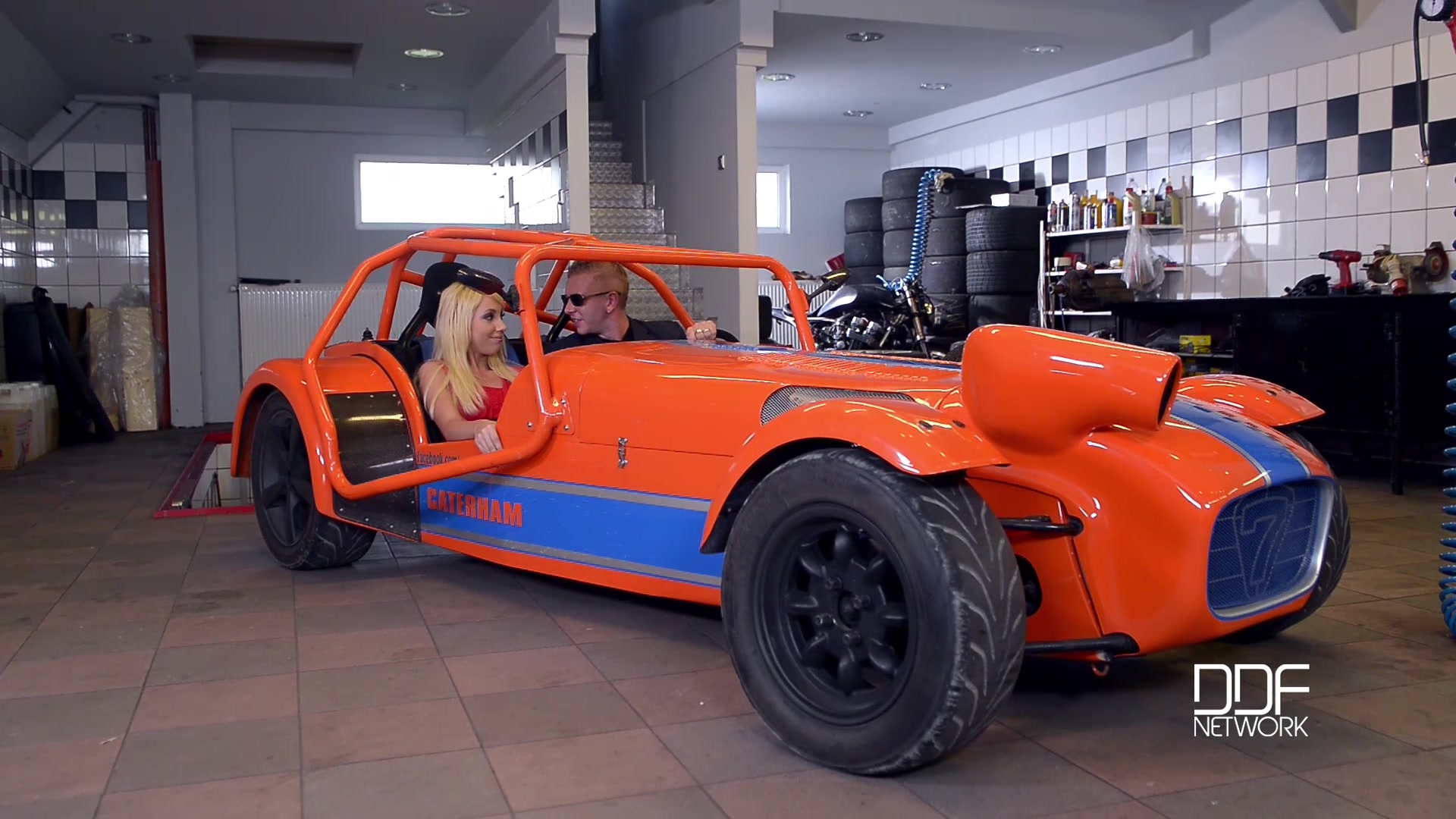 Scouring The Pipe: Threesome In The Service Garage with Two Babes - PornWorld