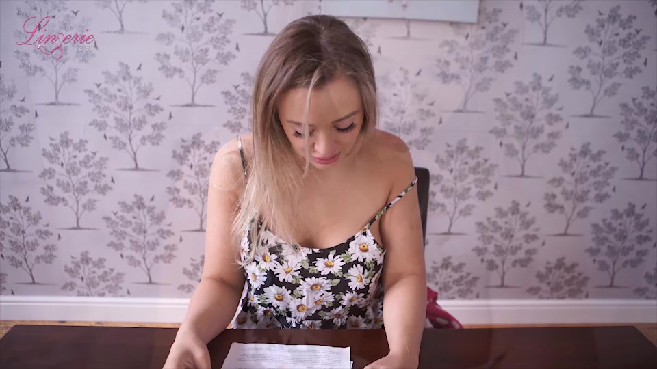 Beth "The Hockey Game" - LingerieTales
