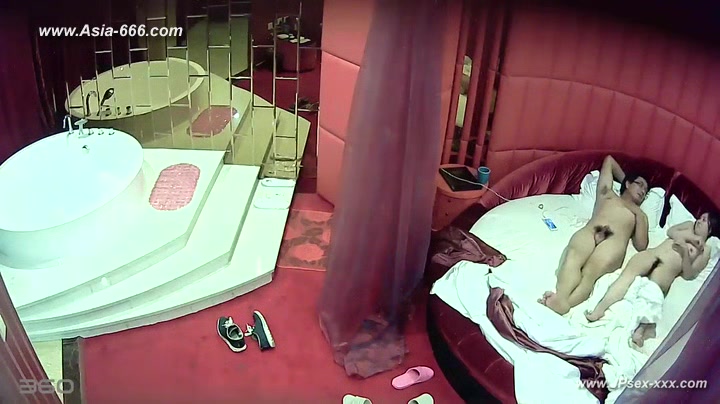 Hackers use the camera to remote monitoring of a lover's home life.149