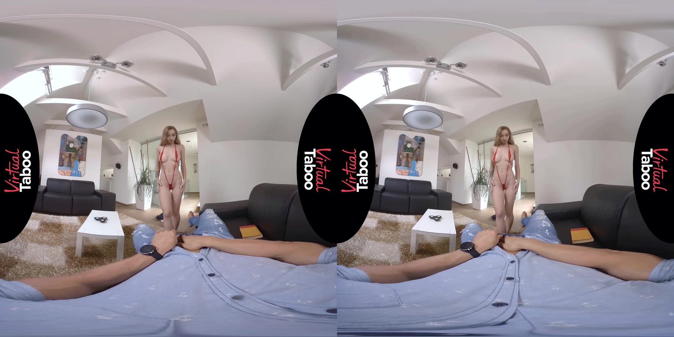 Leyla Fiore VR Porn: Daughter Bought Mini Monokini - VirtualTaboo