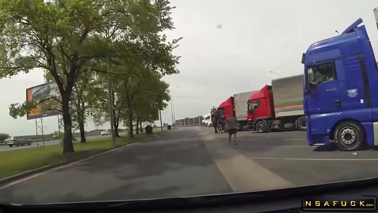 Street Whore Picked Up For Carfuck