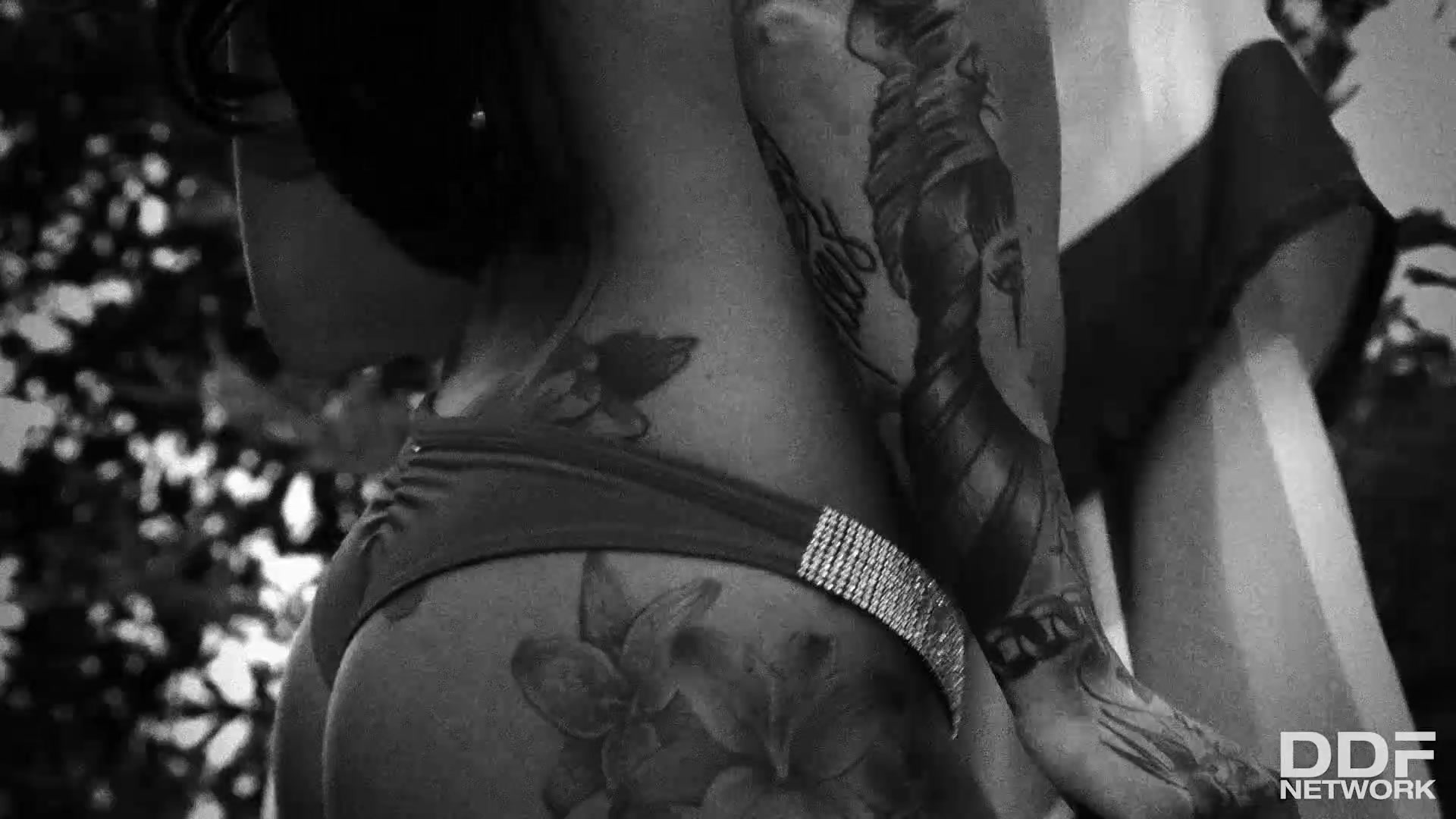 Sensual Striptease - PornWorld