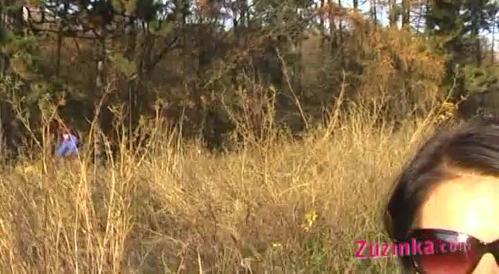 Sexy plays in the field with Zuzinka