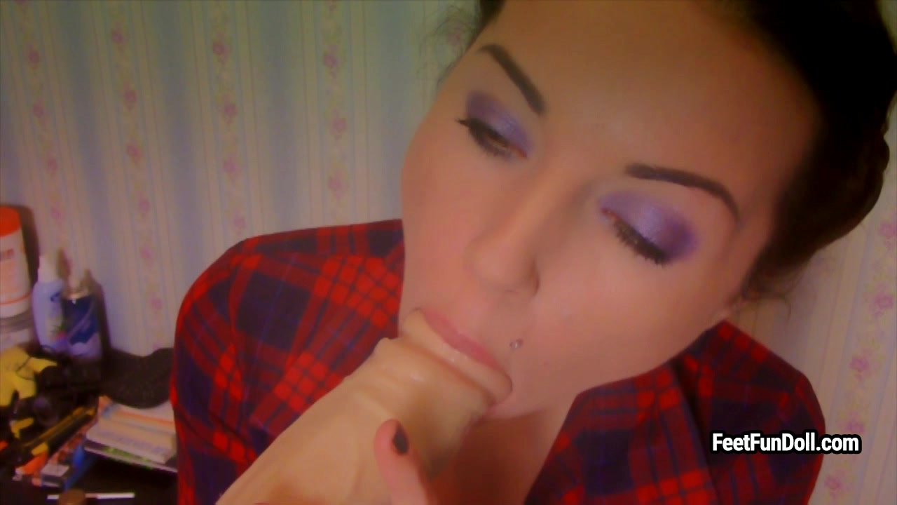 Pornstar Feet Fun Doll sucks toy and gets cum as if it were real dick