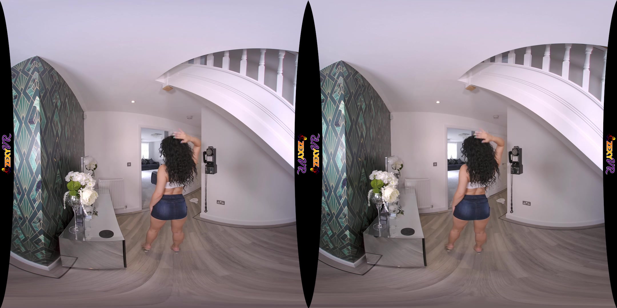 Dancing Fun featuring Chelsea Essex - ZexyVR