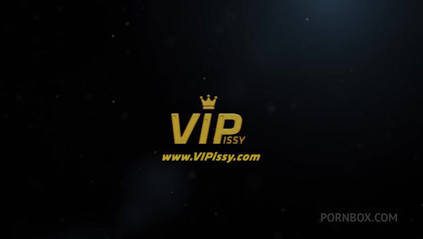 Vanessa Decker and Rebeca Kubi engage in some pissy affair by VIPissy - PissVids