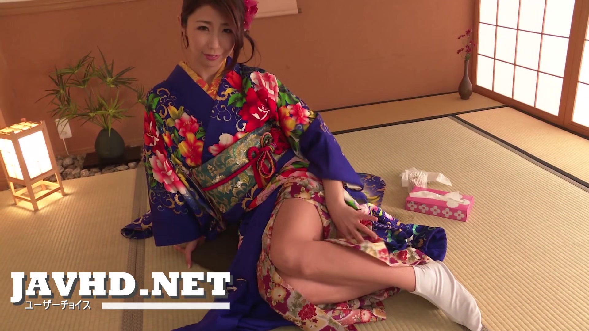 Mind-Blowing Blowjob by Japanese Beauty