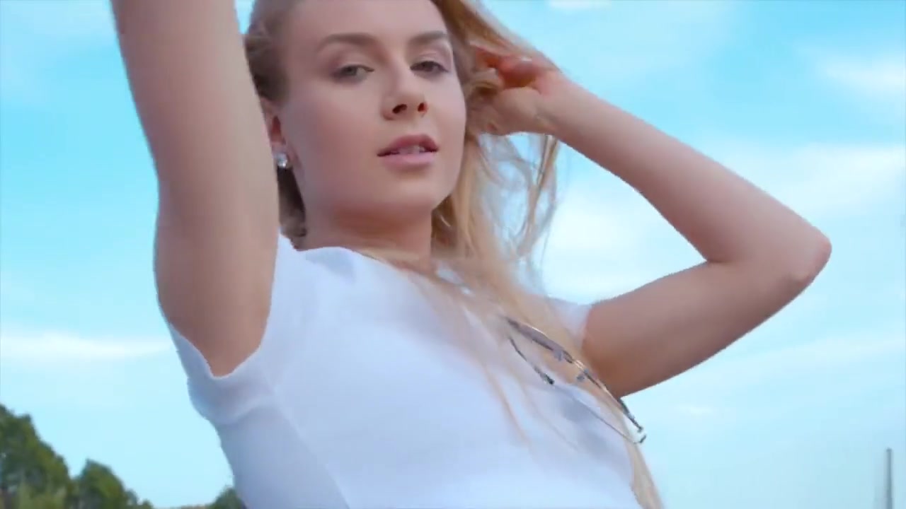 TUSHYRAW Blonde College student 18+ Gets Oiled And Gaped