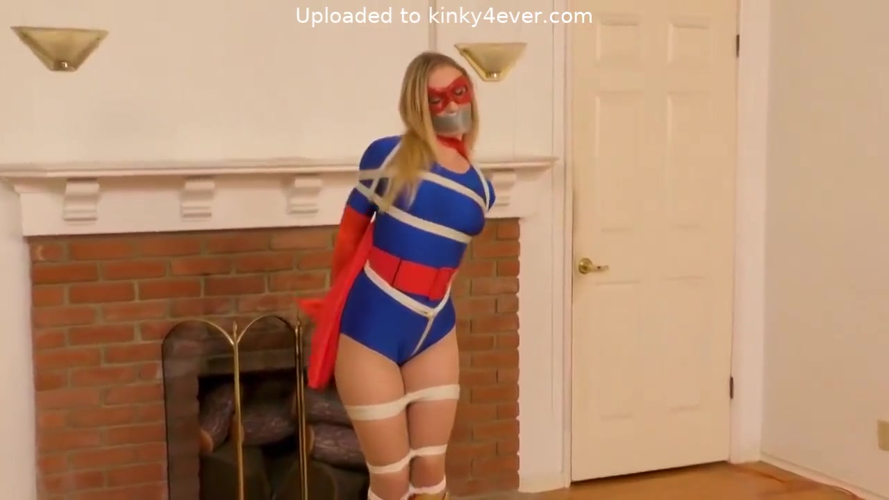 Superheroine Captured Bound And Humiliated - Super Girl