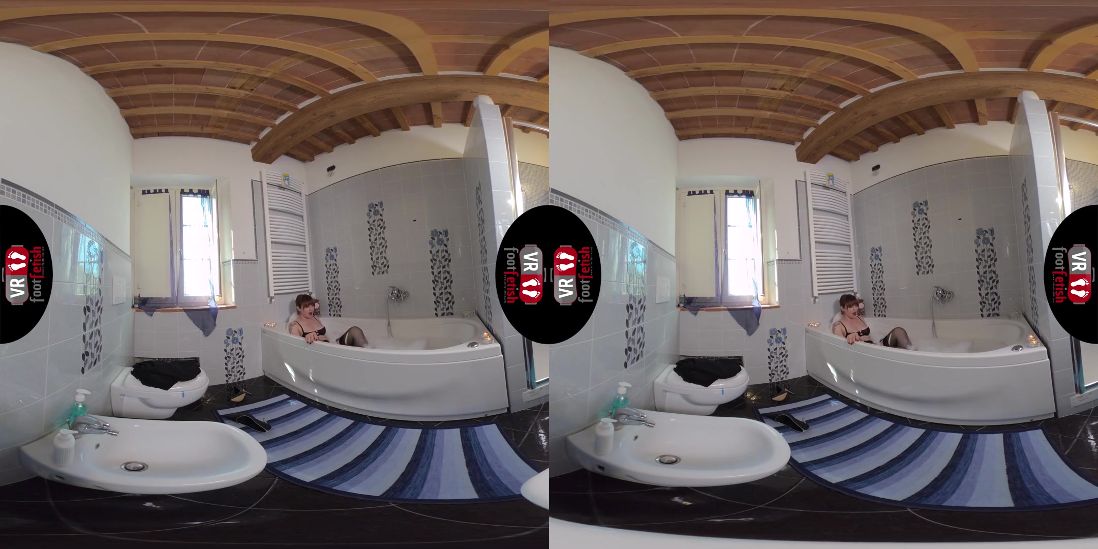Jaw-Droppingly Sexy Ammalia Takes A Warm Bath; Redhead in the Bath Leg Fetish VR