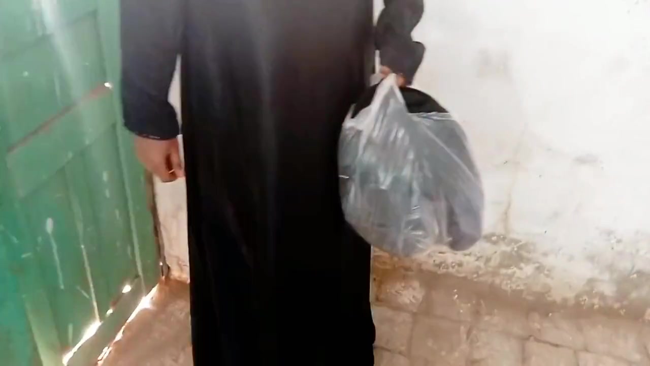 Muslim Girl K Sath Dhoka Howa The Muslim Girl Had Come To Her Boyfriend But He Was Not There He Had Run Away I Fucked Hard