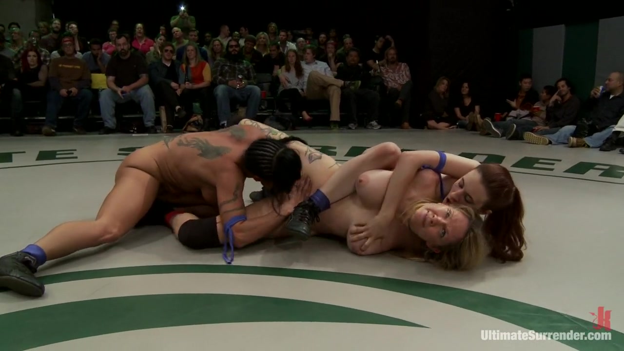 Round 3 of the August Live Tag TeamBrutal submissions, Crushing leg scissors.