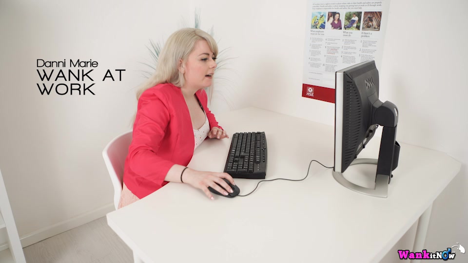Danni Marie - WANK At Work - Sexy Videos - WankitNow