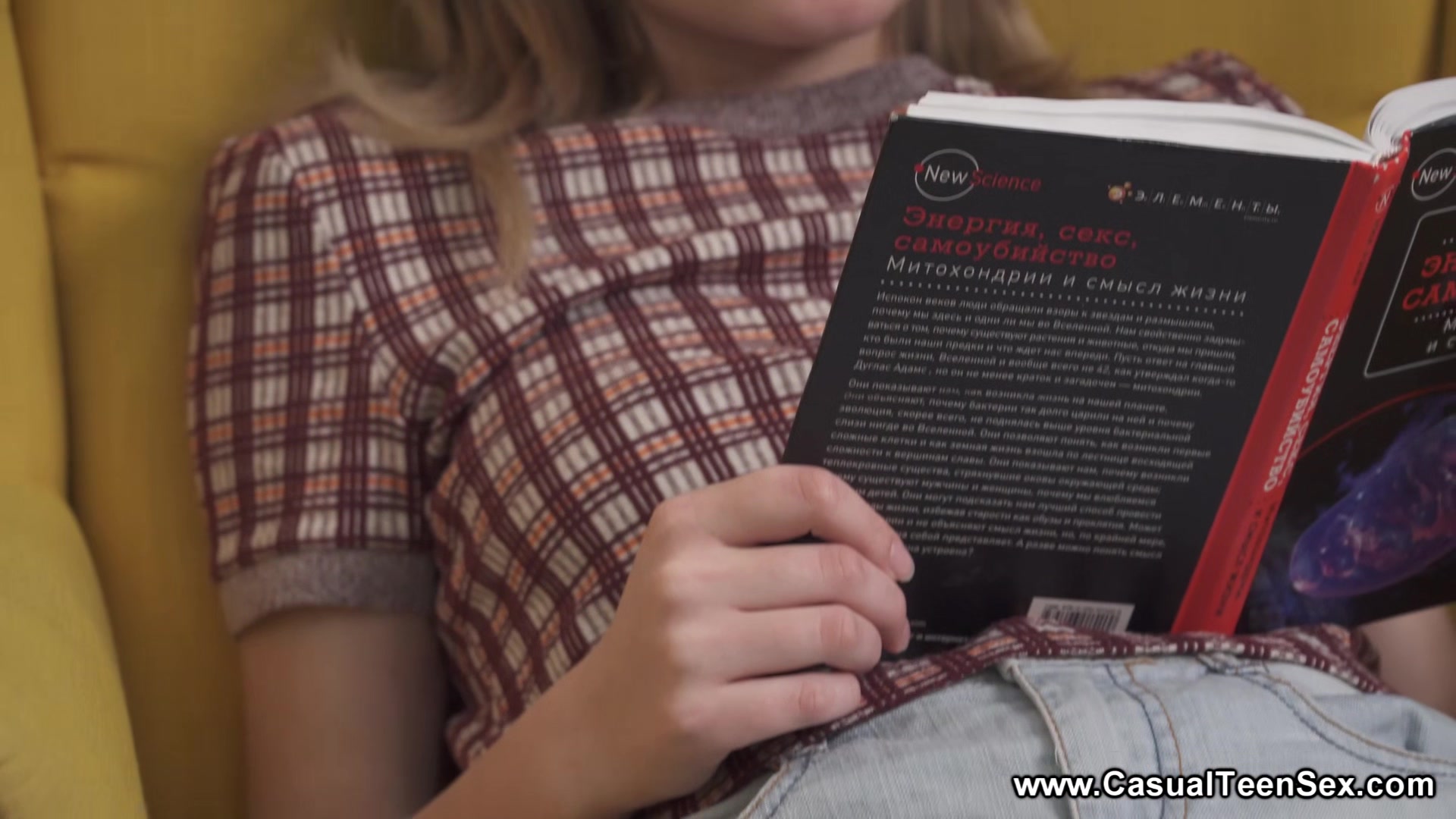 Casual teen 18+ Sex - Lana Broks - Fucking a cute teeny reader