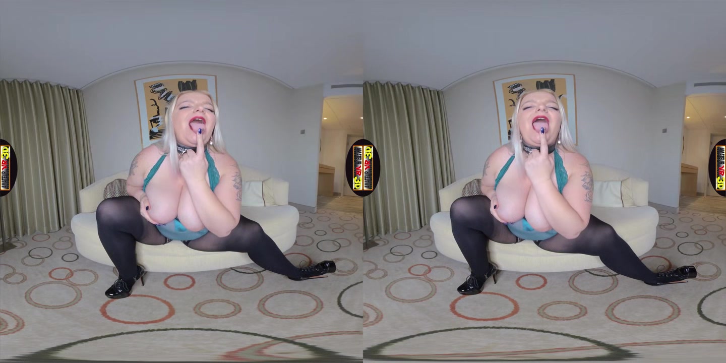 Lucy - Ass And Snatch In Full Action - AmateurVR3D