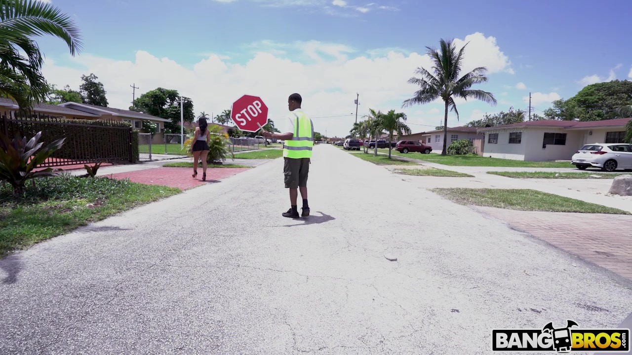 Crossing Guard Fucks a Big Butt - AssParade