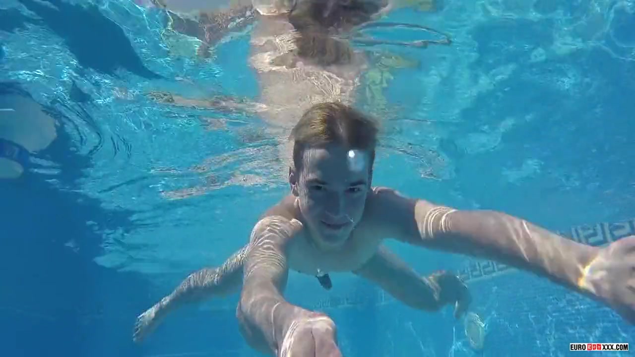 Taylor Blaze In Hot Films Himself Jacking Off By The Pool