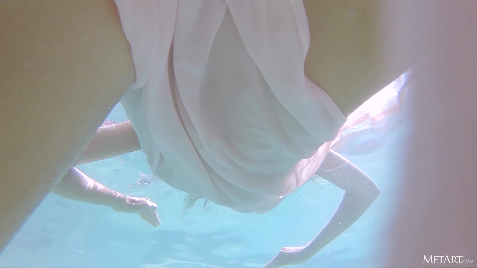 The Call of Water - Mango A - Met-Art