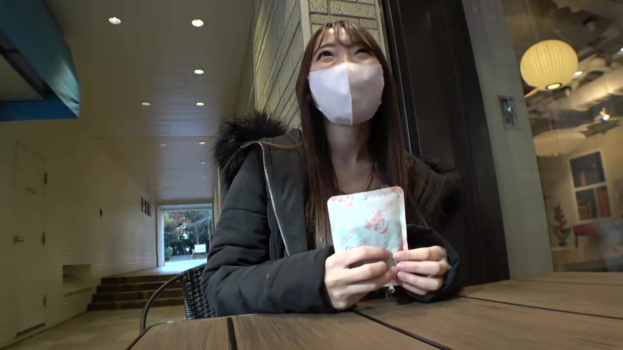 0010284_美女 脚フェチ デカ乳などが含まれている