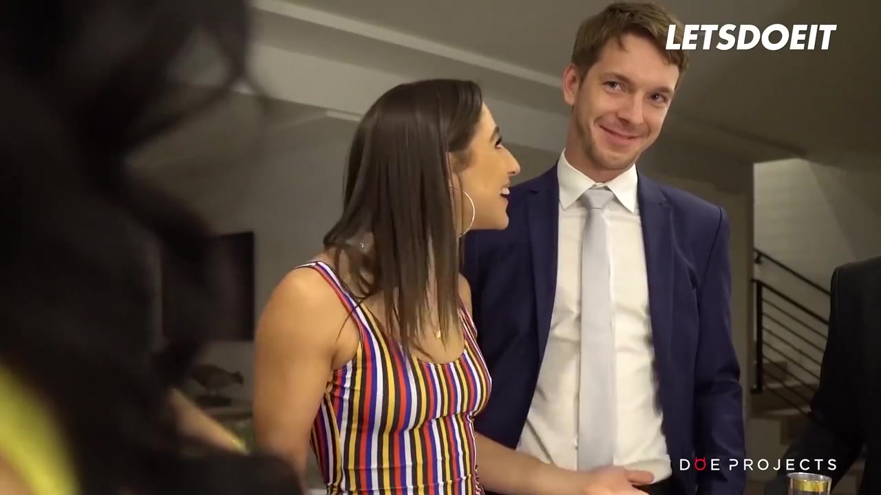 Hot Sluts Enjoy Nasty Orgy With With Abella Danger, Valentina Nappi And Big Dicks