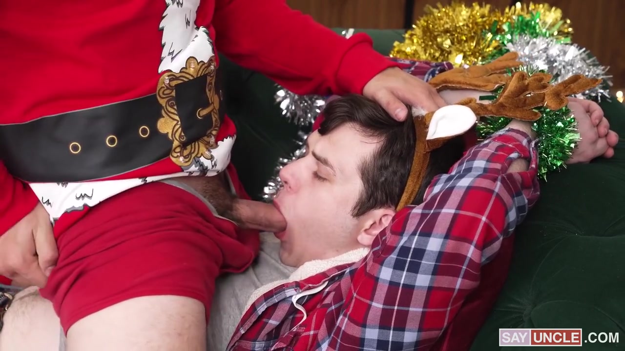 Xmas Decorations Turn Into Forbidden Desires With Archie Paige And Dakota Lovell