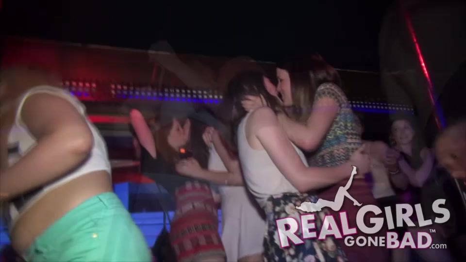*BONUS* Bar Crawl (Vol 1) - BeachJerk