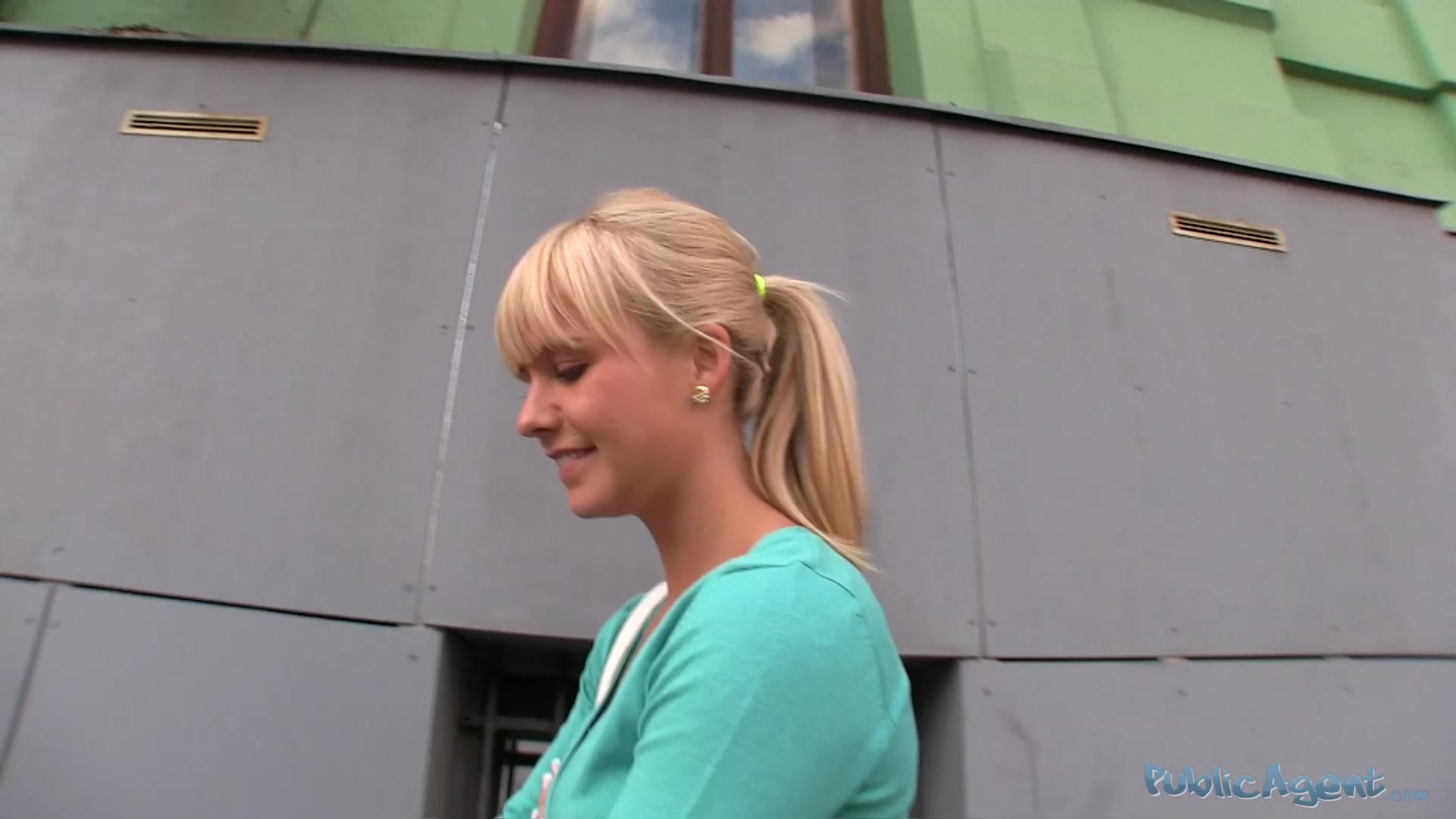 PublicAgent Video. Bella